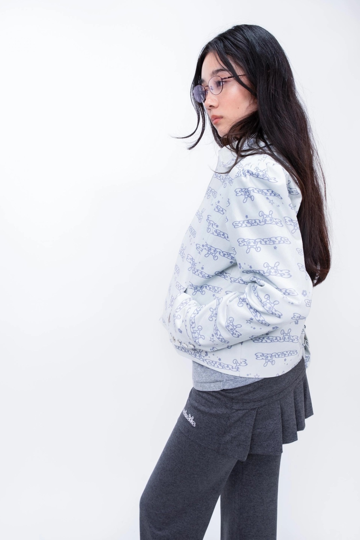 SHALOM】24FW STRETCHING PLEATS PANTS Dark Grey