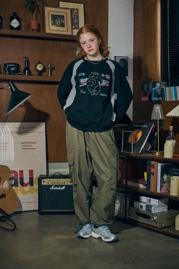 [CPGN STUDIO ]★Shooting Bear Raglan Sweatshirt CPGN STUDIO】 Shooting Bear Raglan Sweatshirt トレーナー