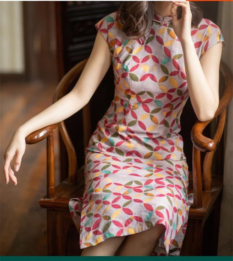 夏に定番の一枚 改良版 チャイナドレス きれいめ 着痩せ 中華風 着痩せ 爽やか ワンピース 旅行 日常お出かけ 夏に定番の一枚 改良版 チャイナドレス きれいめ 着痩せ 中華風 着痩せ 爽やか ワンピース 旅行 日常お出かけ