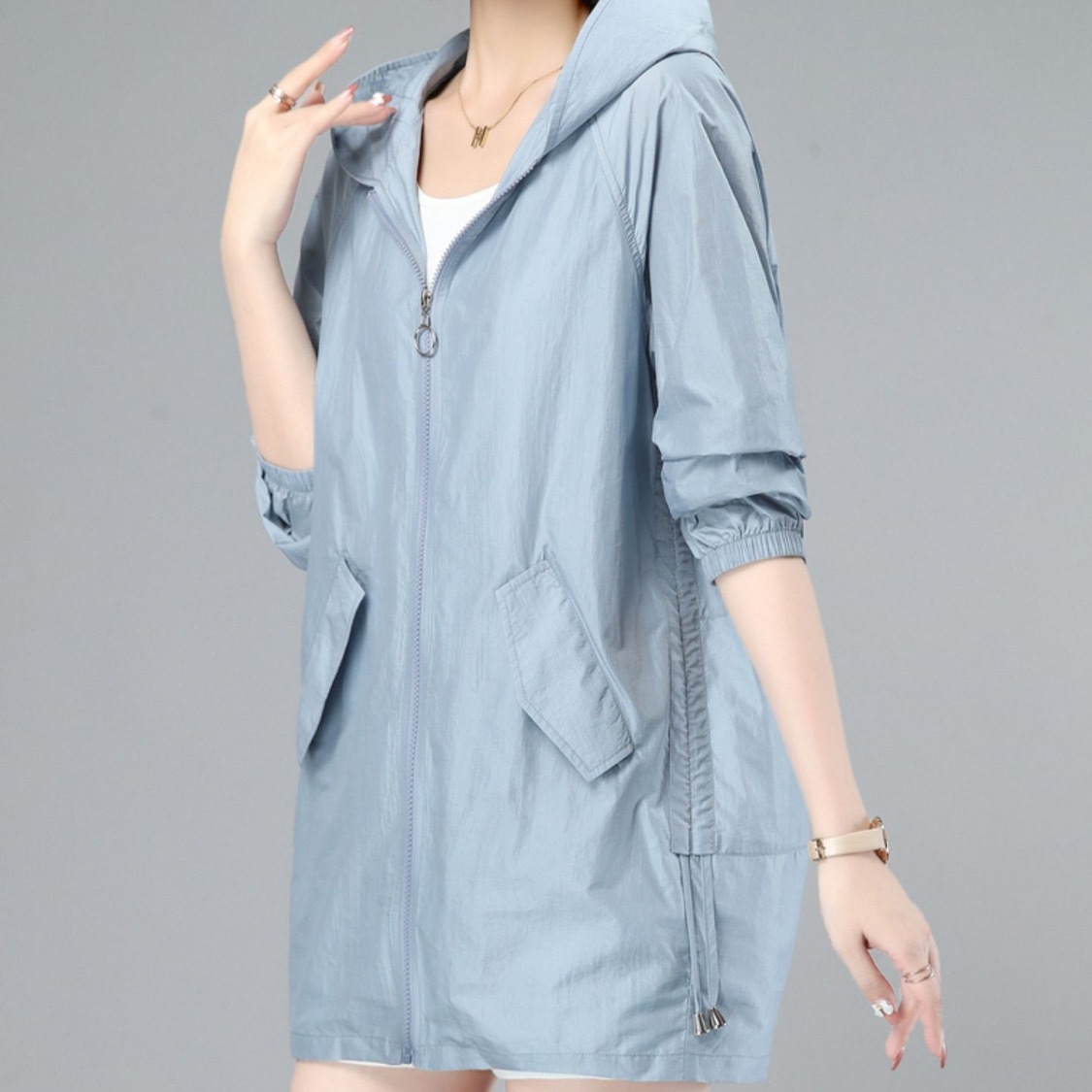 レディース パーカー ブルゾン アウター 上着 羽織 前開き ウィンドブレーカー マウンテンパーカー ナイロンジャケット ミディアム丈 長袖 ゴム袖 フード ストレート ファスナー ポケット 薄手