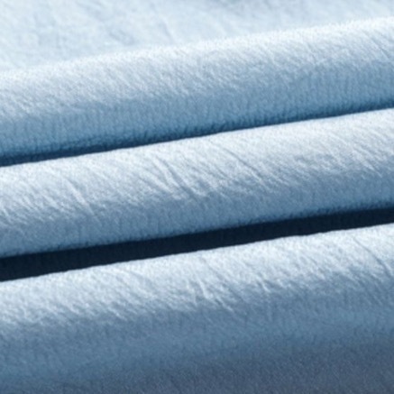 レディース パーカー ブルゾン アウター 上着 羽織 前開き ウィンドブレーカー マウンテンパーカー ナイロンジャケット ミディアム丈 長袖 ゴム袖 フード ストレート ファスナー ポケット 薄手