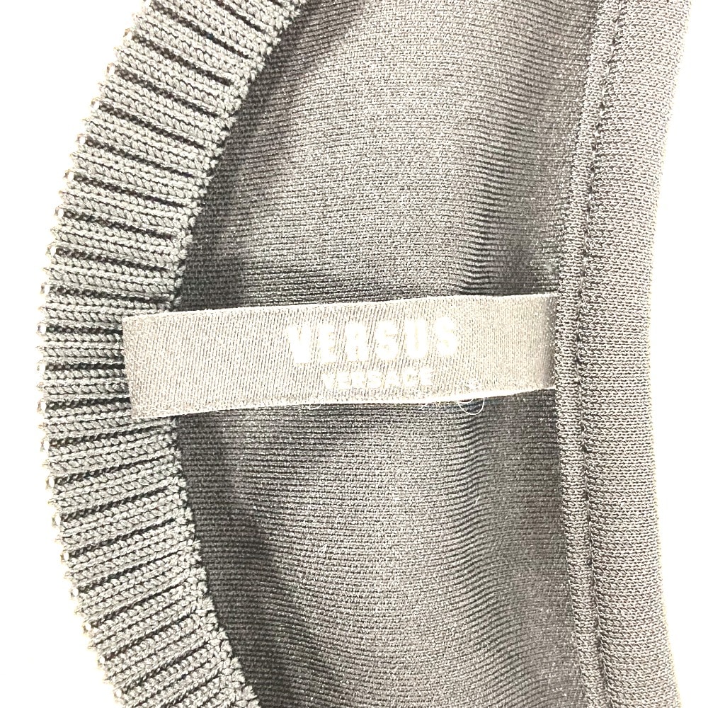 VERSUS ヴェルサス トレーナー ロゴ バイカラー アパレル 長袖 トップス ナイロン ブラック