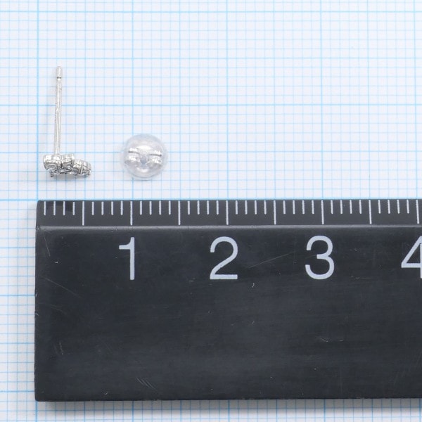 K18 18金 WG ホワイトゴールド ピアス ダイヤ 0.05 ×2 ジュエリー 中古 K18 18金 WG ホワイトゴールド ピアス ダイヤ 0.05 ×2 ジュエリー 中古
