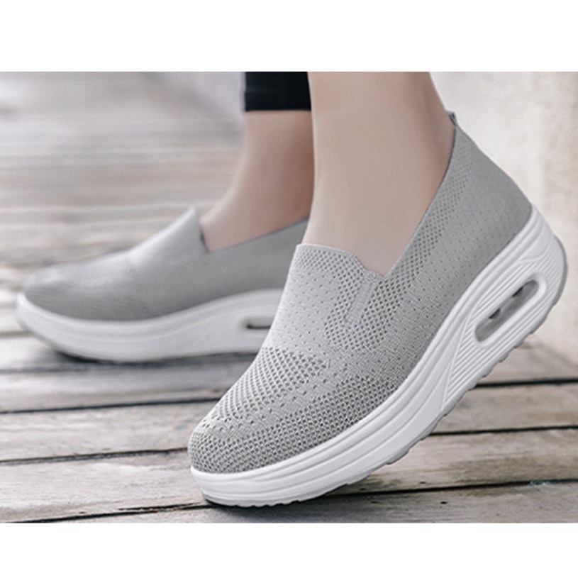 クーポン カジュアルシューズ スリッポン エアクッション付き 厚底シューズ 痛くない ナースシューズ 疲れにくい ウォーキングシューズ 看護師 介護靴 日常 作業靴 疲れにくい 厚底 スリッポン スニ クーポン カジュアルシューズ スリッポン エアクッション付き 厚底シューズ 痛くない ナースシューズ 疲れにくい ウォーキングシューズ 看護師 介護靴 日常 作業靴 疲れにくい 厚底 スリッポン スニ