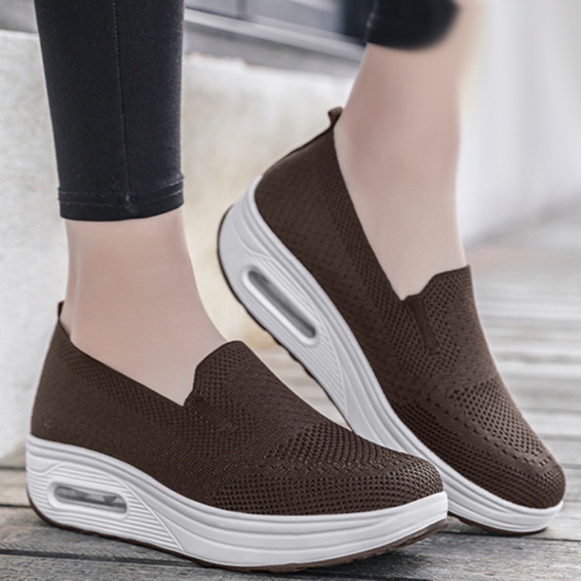 クーポン カジュアルシューズ スリッポン エアクッション付き 厚底シューズ 痛くない ナースシューズ 疲れにくい ウォーキングシューズ 看護師 介護靴 日常 作業靴 疲れにくい 厚底 スリッポン スニ クーポン カジュアルシューズ スリッポン エアクッション付き 厚底シューズ 痛くない ナースシューズ 疲れにくい ウォーキングシューズ 看護師 介護靴 日常 作業靴 疲れにくい 厚底 スリッポン スニ