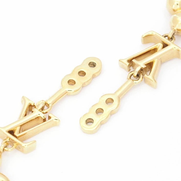 【美品】ルイヴィトン ロング パンダント LVグラム M01262 ラインストーン 【ピアス】 【美品】ルイヴィトン ロング パンダント LVグラム M01262 ラインストーン 【ピアス】