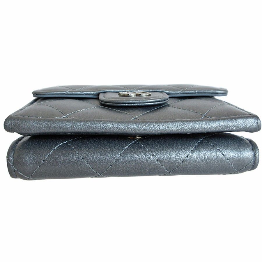 シャネル CHANEL 三つ折り財布 コンパクトウオレット マトラッセ