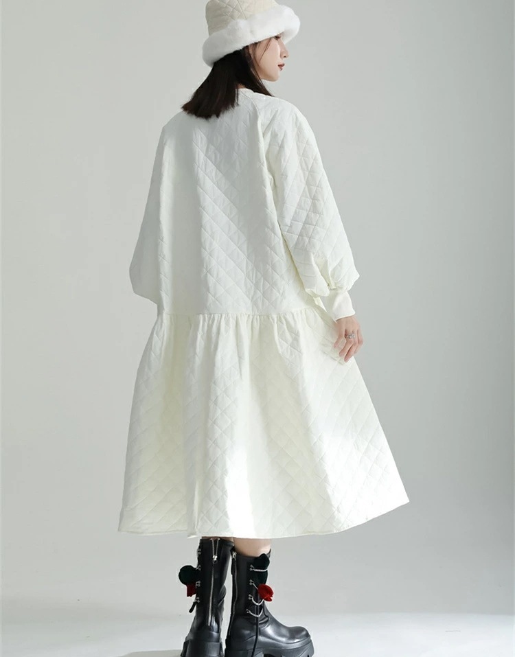 期間限定上質! キルティング ワンピース ロング丈 レディース 冬用服 真冬用 厚手 キルトニット 中綿 ゆったり 長袖 セミフォーマル服 Aライン 大きいフレア 着痩せ ミモレ丈 大きいサイズ Uネ 期間限定上質! キルティング ワンピース ロング丈 レディース 冬用服 真冬用 厚手 キルトニット 中綿 ゆったり 長袖 セミフォーマル服 Aライン 大きいフレア 着痩せ ミモレ丈 大きいサイズ Uネ