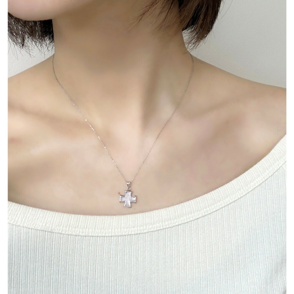 ショッパー付き ウノアエレ 18金 特別なギフトに ホワイトゴールド ネックレス ペンダント K18WG K18 18K 金 イタリア製 日常使い 大人 上品 おしゃれ シンプル 誕生日プレゼント 彼 ショッパー付き ウノアエレ 18金 特別なギフトに ホワイトゴールド ネックレス ペンダント K18WG K18 18K 金 イタリア製 日常使い 大人 上品 おしゃれ シンプル 誕生日プレゼント 彼