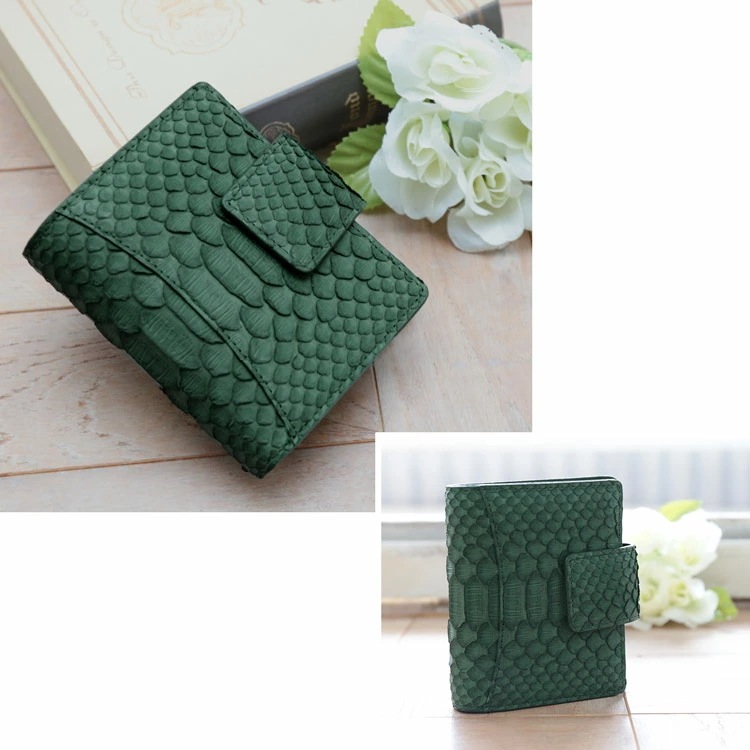 ダイヤモンドパイソンレザーベロ付き折り財布 ダイヤモンドパイソンレザーベロ付き折り財布