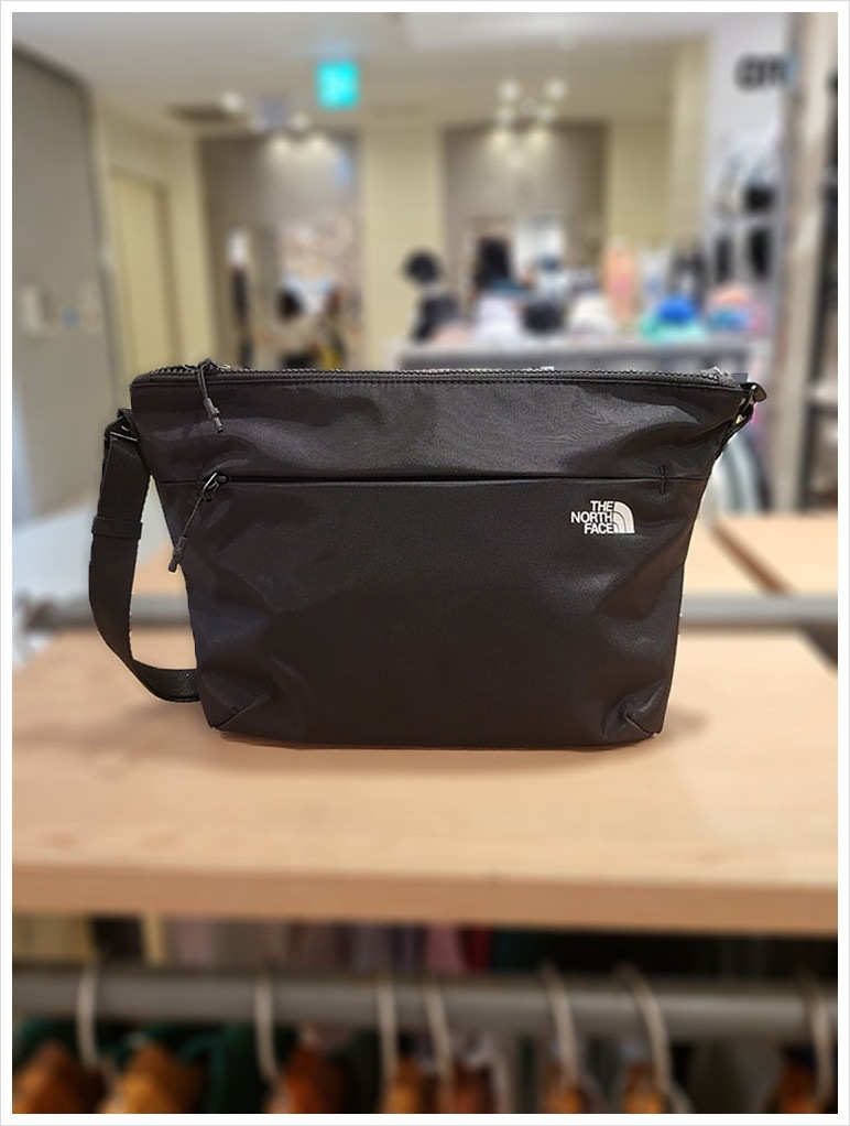 SP CROSS BAG M 3色 新学期 カジュアル 新商品 韓国人気 日常用 旅行用 男女共用 日常服 SP CROSS BAG M 3色 新学期 カジュアル 新商品 韓国人気 日常用 旅行用 男女共用 日常服