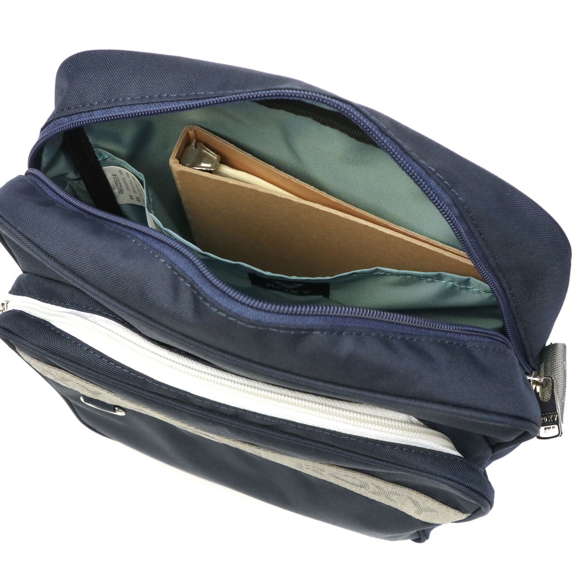 CLASS ROOM ショルダーバッグ 縦型 9.3L A4 RBG225314 CLASS ROOM ショルダーバッグ 縦型 9.3L A4 RBG225314