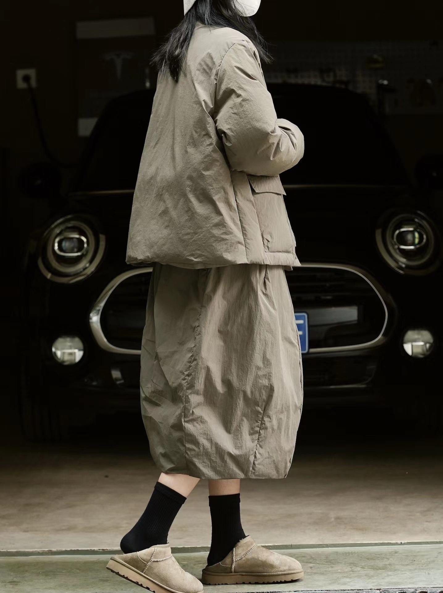 ジャケット ダウン ショート丈 ノーカラー ポケット カジュアル シンプル デザイン TKOR0057 ジャケット ダウン ショート丈 ノーカラー ポケット カジュアル シンプル デザイン TKOR0057