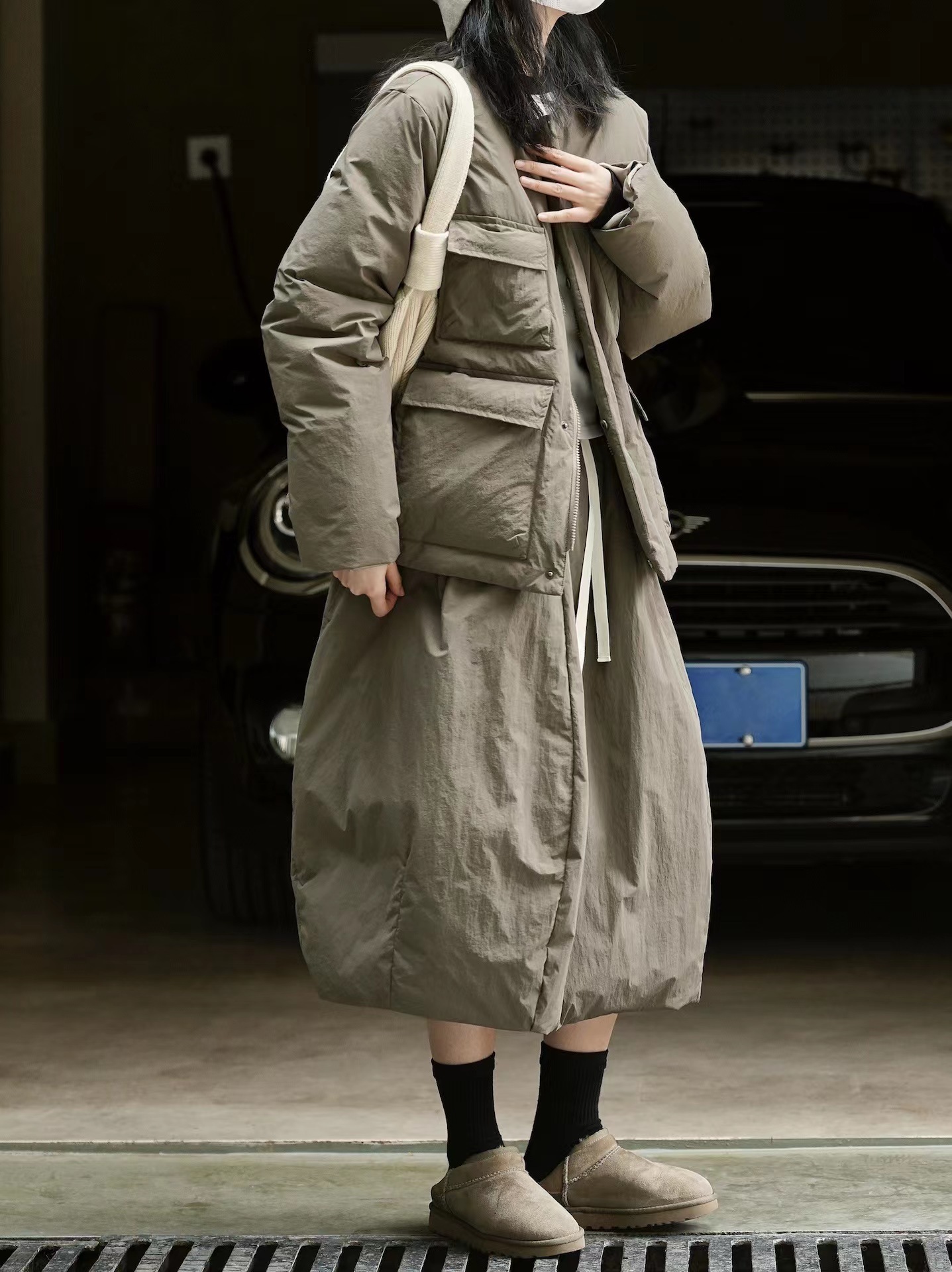 ジャケット ダウン ショート丈 ノーカラー ポケット カジュアル シンプル デザイン TKOR0057 ジャケット ダウン ショート丈 ノーカラー ポケット カジュアル シンプル デザイン TKOR0057