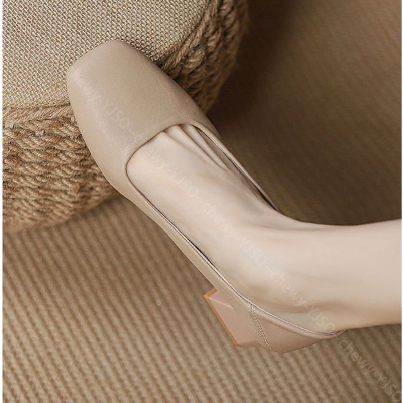 500円OFFクーポン パンプス レディース ローヒール ぺたんこ ウォーキングシューズ ビジネスシューズ 柔らかい 歩きやすい カジュアル スクエアトゥ 幅広 ぺたんこ 靴 走れるパンプス 疲れない 500円OFFクーポン パンプス レディース ローヒール ぺたんこ ウォーキングシューズ ビジネスシューズ 柔らかい 歩きやすい カジュアル スクエアトゥ 幅広 ぺたんこ 靴 走れるパンプス 疲れない