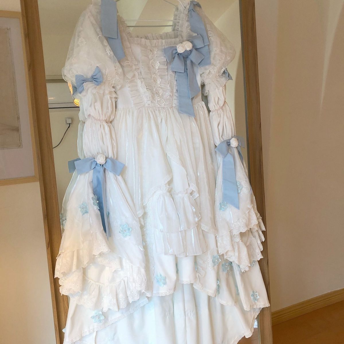 ホワイトスーパーウィンターオーキッド長袖ロリータドレスショール付きジスリーブドレス和服コスチュームコスチューム ホワイトスーパーウィンターオーキッド長袖ロリータドレスショール付きジスリーブドレス和服コスチュームコスチューム