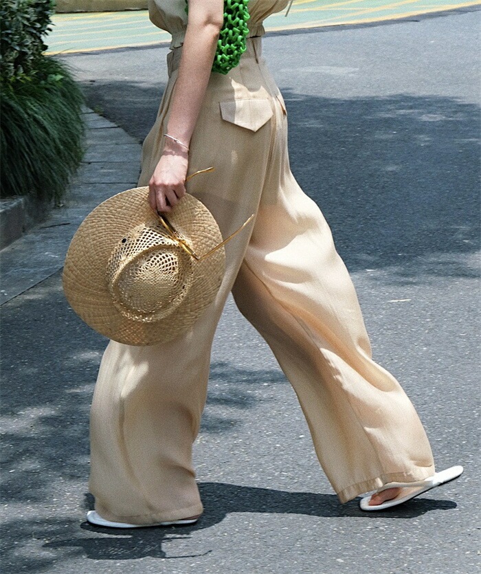 ワイドパンツ レディース きれいめ 夏 冷感 涼しい ひんやり ロング ロングパンツ ワイド タックパンツ テンセル 透け感 透け タック ハイウエスト ボトムス ボトム ガウチョ フレアパンツ ズボ