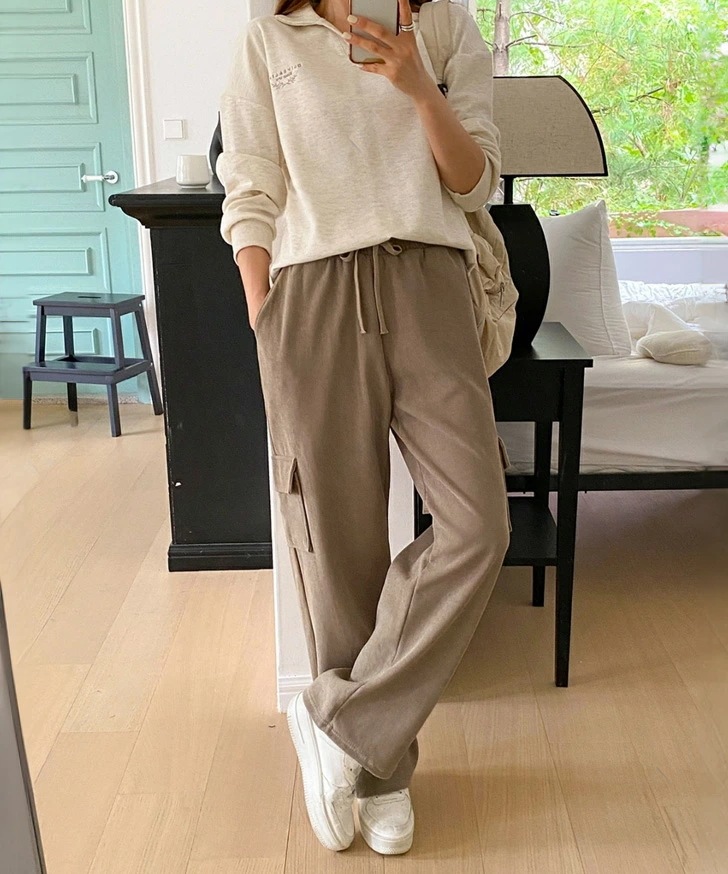 コーデュロイドローストリングカーゴワイドパンツ レディース ボトムス 秋 冬 ワイドパンツ カーゴパンツ ストレートパンツ ポケット サイドポケット フラップポケット コーデュロイ 厚手 柔らかい ふ