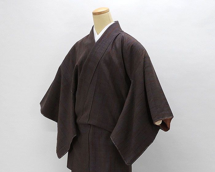 紬 正絹 おく玉 結城紬 亀甲絣縞模様 身丈169.5cm 裄丈64.5cm 手織結城紬 リサイクル 着物 b4008