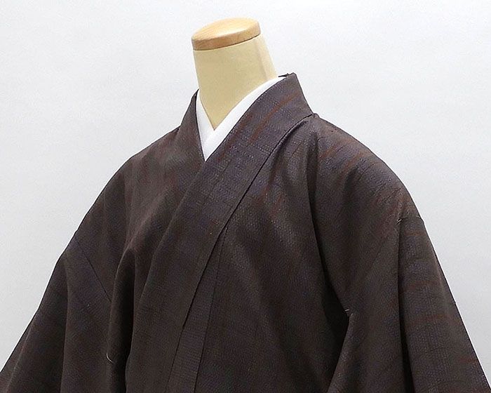 紬 正絹 おく玉 結城紬 亀甲絣縞模様 身丈169.5cm 裄丈64.5cm 手織結城紬 リサイクル 着物 b4008