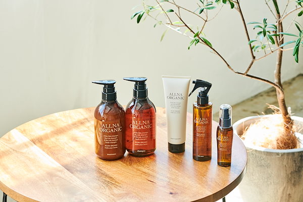 ALLNA ORGANIC（オルナ オーガニック）　ヘアケア5点セット Qoo10] オルナ オーガニック ヘアケア 5点セット シャンプー トリー
