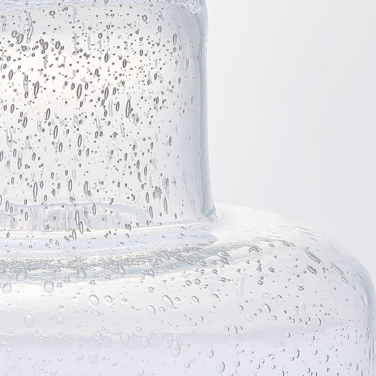 花瓶 DGボトルベース 直径15x高さ15cm クリアー ガラス おしゃれ 花器 花びん 一輪挿し フラワーベース 円形 透明 丸 インテリア 生け花 植物 お花 ガラス製 ドライフラワー 花瓶 DGボトルベース 直径15x高さ15cm クリアー ガラス おしゃれ 花器 花びん 一輪挿し フラワーベース 円形 透明 丸 インテリア 生け花 植物 お花 ガラス製 ドライフラワー