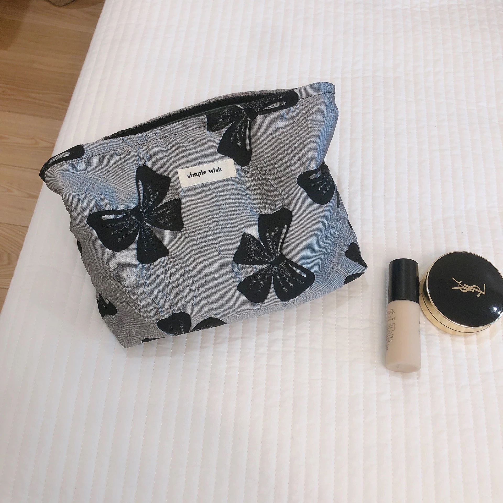 1つ買うと10個無料化粧ポーチ化粧　化粧品収納　カジュアル 女の子　便利　ハンド 大容量　リボン柄化粧ポーチ