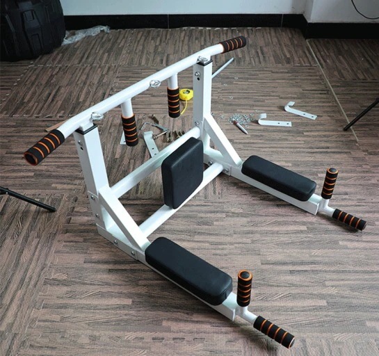 壁鉄棒家庭用屋内懸垂装置大人用パンチング家庭用フィットネス機器取り外し可能な壁鉄棒
