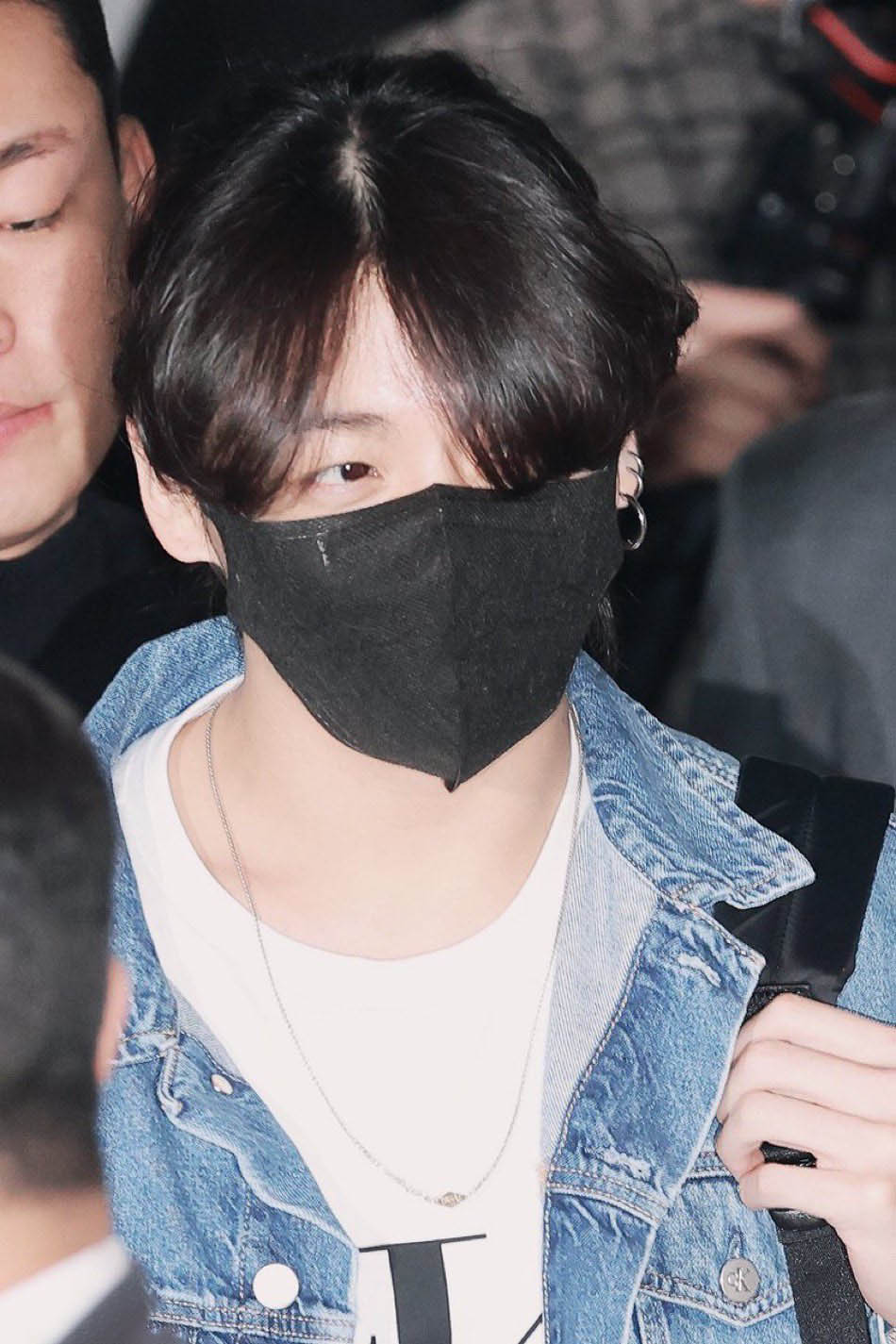 Tuewid BTS JUNGKOOK着用フォートカード付き Rope Silver Chain Necklace 人気商品
