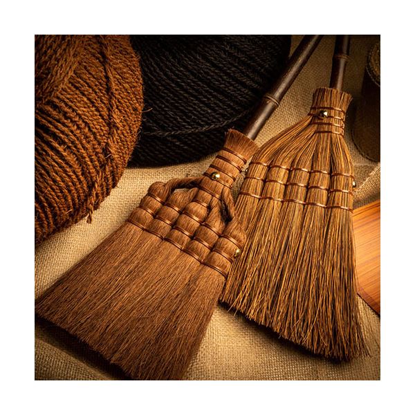 深海産業 BroomCraft 棕櫚鬼毛箒(シュロおにげほうき) 11玉 長柄