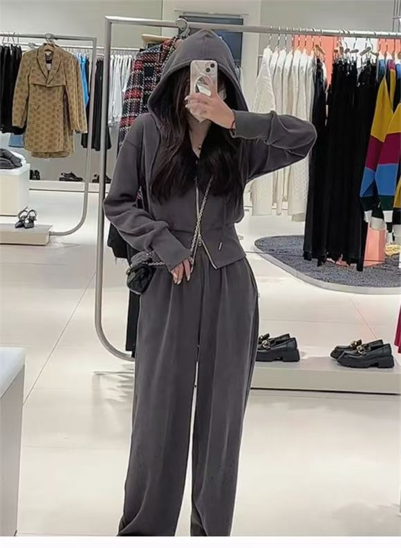 INS大人気【高.品.質】【高级感素材】カジュアルパーカーのツーピースですレディース パーカー スウェット セットアップ 運働のスーツの女子春秋学生韓版のゆったりして見えるファッションの小柄な衛衣のカ INS大人気【高.品.質】【高级感素材】カジュアルパーカーのツーピースですレディース パーカー スウェット セットアップ 運働のスーツの女子春秋学生韓版のゆったりして見えるファッションの小柄な衛衣のカ