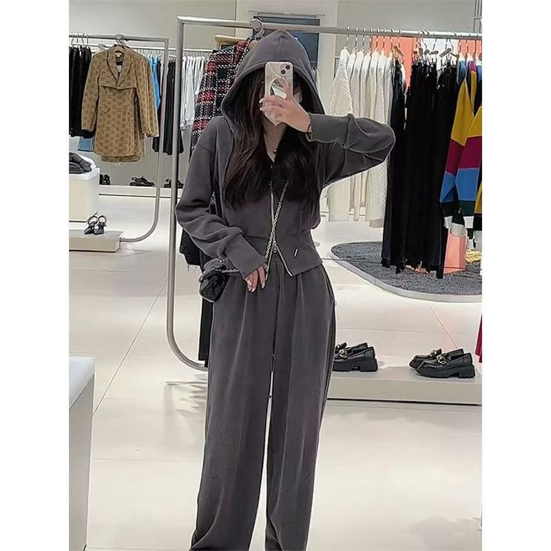 INS大人気【高.品.質】【高级感素材】カジュアルパーカーのツーピースですレディース パーカー スウェット セットアップ 運働のスーツの女子春秋学生韓版のゆったりして見えるファッションの小柄な衛衣のカ INS大人気【高.品.質】【高级感素材】カジュアルパーカーのツーピースですレディース パーカー スウェット セットアップ 運働のスーツの女子春秋学生韓版のゆったりして見えるファッションの小柄な衛衣のカ