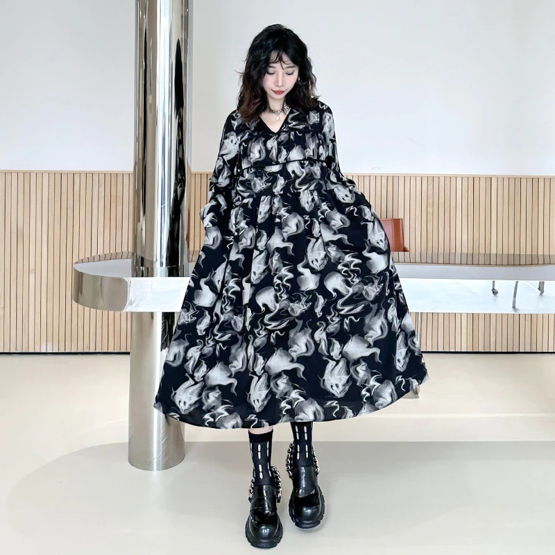 レトロ香港スタイルプリントVネック長袖ドレス 女性の春と秋の薄いセクションの外ネクタイ小さなショール緩いラインスカート冬のワンピース