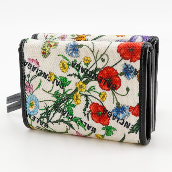 Qoo10] GUCCI ネオクラシック ミニウォレット バレンシ