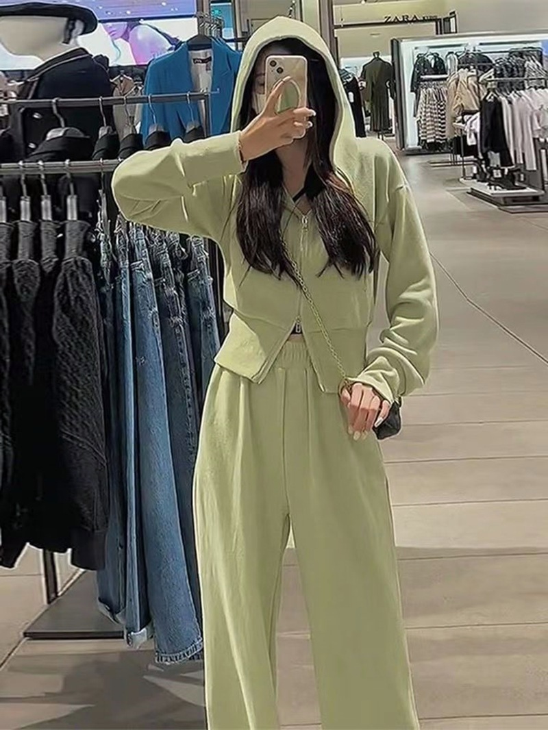 セットアップ ルームウェア スポーツウェア セーター スウェット ジャージ 部屋着 ジッパー ワイドパンツ ミモレ ミモレ丈 ロング ロング丈 長袖 スリム 細身 フード付き ファスナー 上下セット