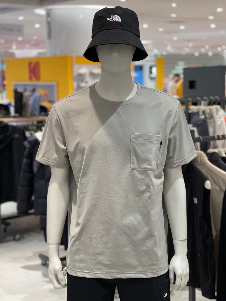 CITY RELEASE EX S/S R/TEE 4色 ノースフェイスTシャツ 新商品 韓国人気 男女共用 韓国ファッション マンツーマン シャツ 女性服 韓国スタイル 学生ファッション 肝節期 夏 CITY RELEASE EX S/S R/TEE 4色 ノースフェイスTシャツ 新商品 韓国人気 男女共用 韓国ファッション マンツーマン シャツ 女性服 韓国スタイル 学生ファッション 肝節期 夏