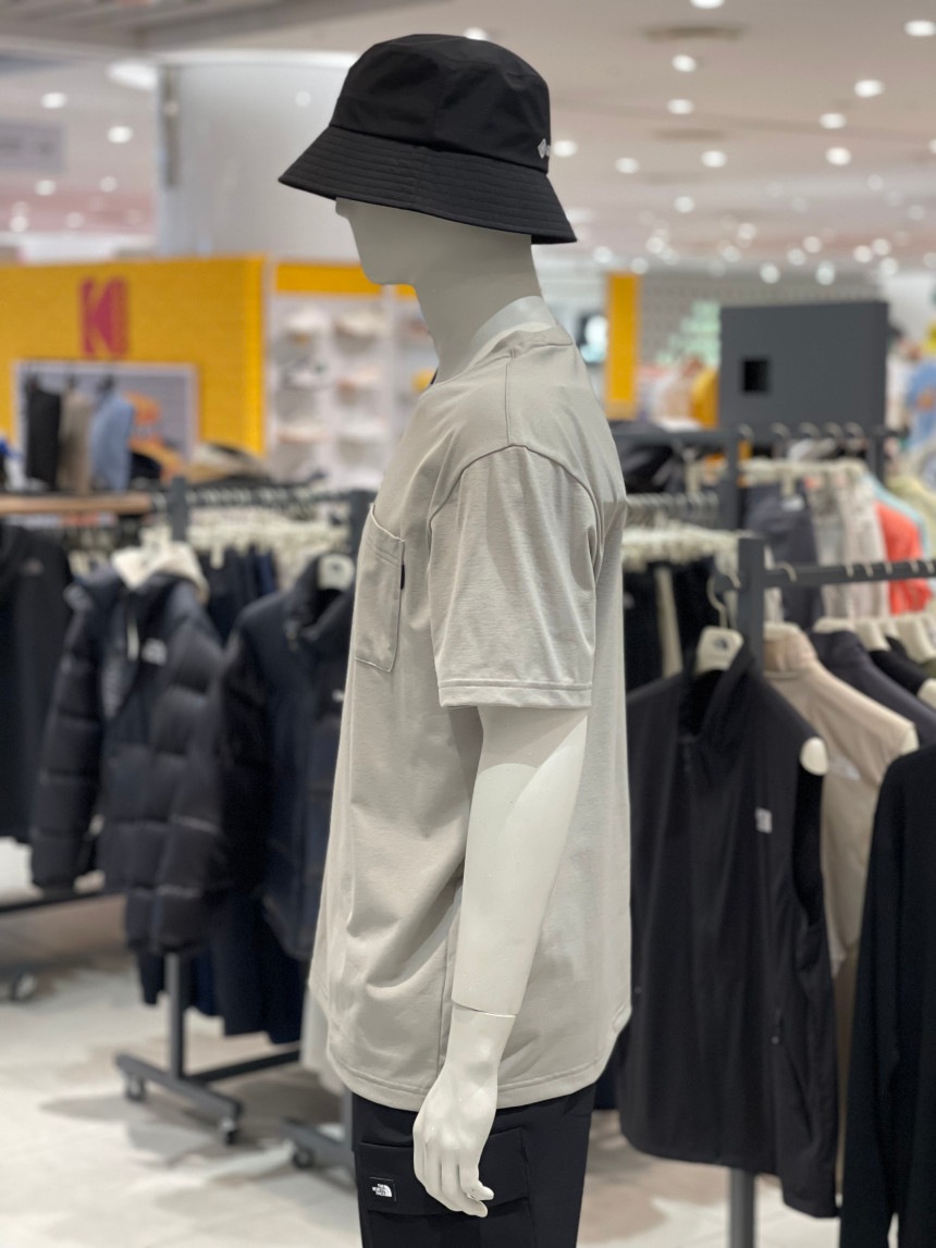 CITY RELEASE EX S/S R/TEE 4色 ノースフェイスTシャツ 新商品 韓国人気 男女共用 韓国ファッション マンツーマン シャツ 女性服 韓国スタイル 学生ファッション 肝節期 夏 CITY RELEASE EX S/S R/TEE 4色 ノースフェイスTシャツ 新商品 韓国人気 男女共用 韓国ファッション マンツーマン シャツ 女性服 韓国スタイル 学生ファッション 肝節期 夏