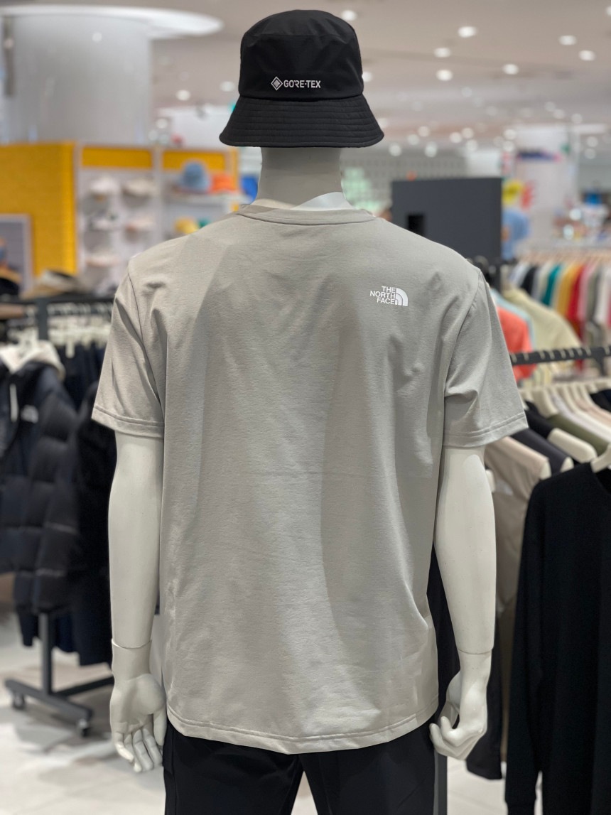 CITY RELEASE EX S/S R/TEE 4色 ノースフェイスTシャツ 新商品 韓国人気 男女共用 韓国ファッション マンツーマン シャツ 女性服 韓国スタイル 学生ファッション 肝節期 夏 CITY RELEASE EX S/S R/TEE 4色 ノースフェイスTシャツ 新商品 韓国人気 男女共用 韓国ファッション マンツーマン シャツ 女性服 韓国スタイル 学生ファッション 肝節期 夏