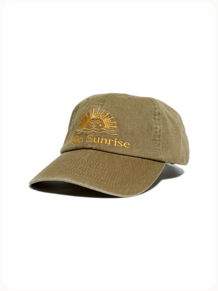 Hello Sunrise ウォッシュドOGロゴボールキャップ Camel Brown HELLO SUNRISE Washed OG Logo Ball Cap Camel Brown キャップ