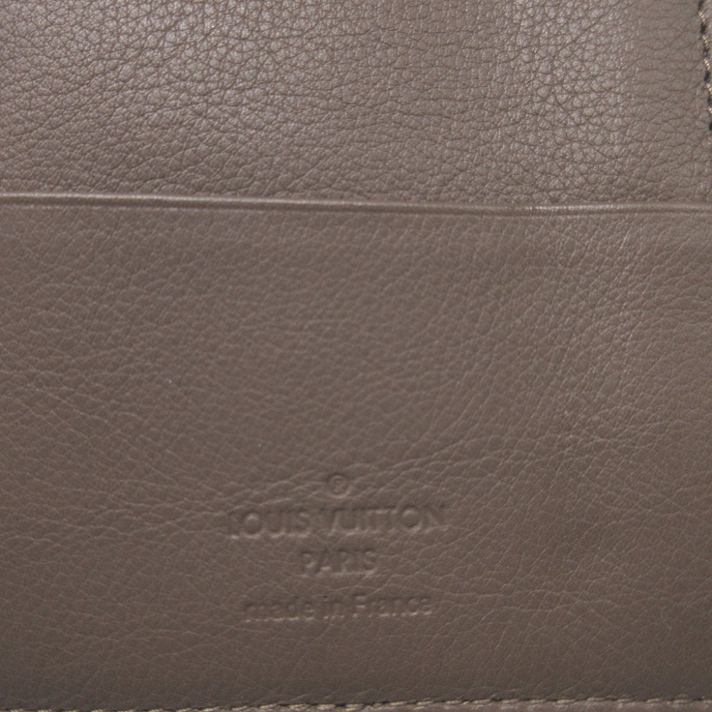 新品同様 2つ折り ポルトフォイユ アメリア モノグラム マヒナ M95968 長財布 モノグラムマヒナ/モノグラム マヒナ ブラウン LV 1344【中古】 ユニセックス 新品同様 2つ折り ポルトフォイユ アメリア モノグラム マヒナ M95968 長財布 モノグラムマヒナ/モノグラム マヒナ ブラウン LV 1344【中古】 ユニセックス