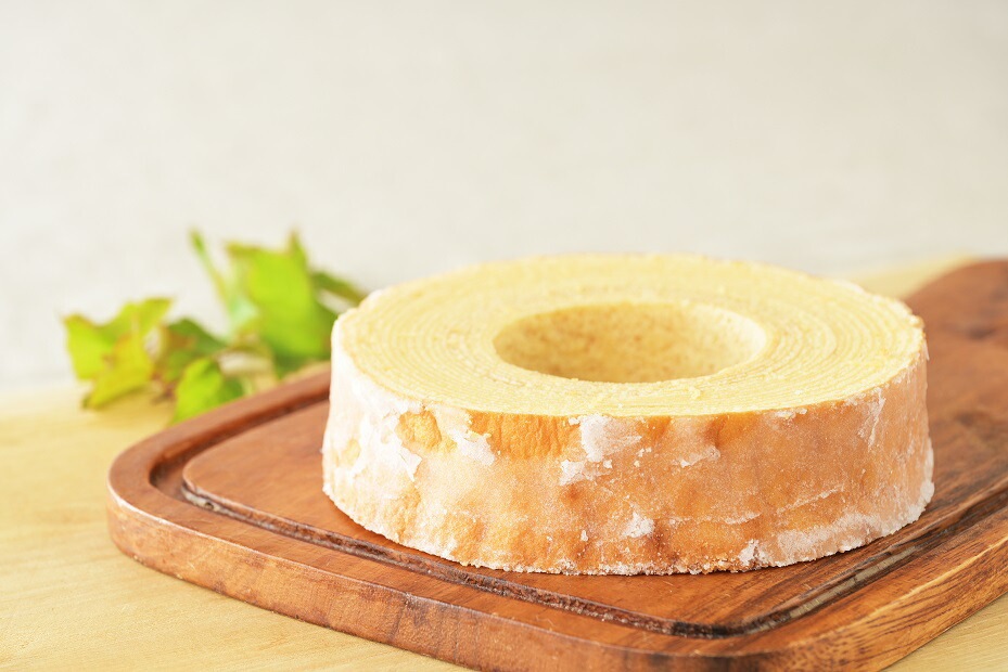 黒富士農場 オーガニックバウムクーヘンセット(オーガニックバウムクーヘン×1個オーガニックバウムクーヘン(スティックタイプ)×4個) オーガニック バウムクーヘン 手作り 健康 スイーツ 贈り物 黒富士農場 オーガニックバウムクーヘンセット(オーガニックバウムクーヘン×1個オーガニックバウムクーヘン(スティックタイプ)×4個) オーガニック バウムクーヘン 手作り 健康 スイーツ 贈り物