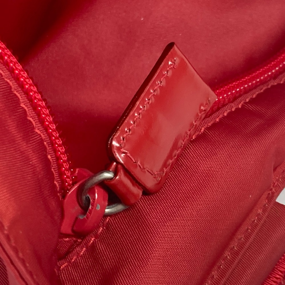 ショルダーバッグ トライアングルロゴ 三角ロゴ プレート ポシェット カバン 斜め掛け ナイロン レッド ショルダーバッグ トライアングルロゴ 三角ロゴ プレート ポシェット カバン 斜め掛け ナイロン レッド