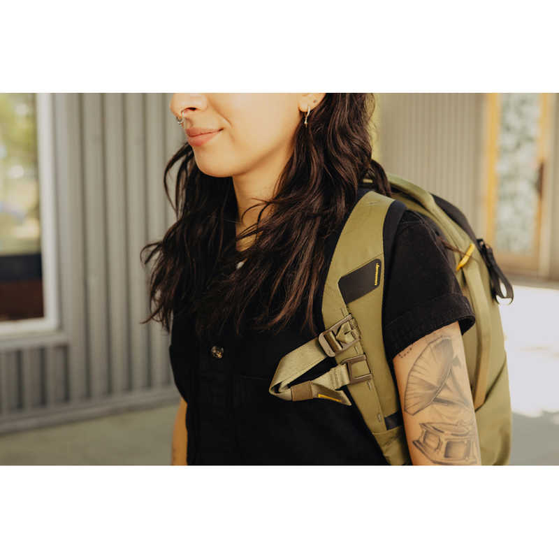 PEAKDESIGN エブリデイ バックパック ジップ 20L ケルプ BEDBZ-20-KP-3 PEAKDESIGN エブリデイ バックパック ジップ 20L ケルプ BEDBZ-20-KP-3