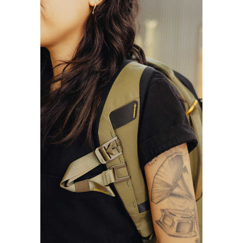 PEAKDESIGN エブリデイ バックパック ジップ 20L ケルプ BEDBZ-20-KP-3 PEAKDESIGN エブリデイ バックパック ジップ 20L ケルプ BEDBZ-20-KP-3