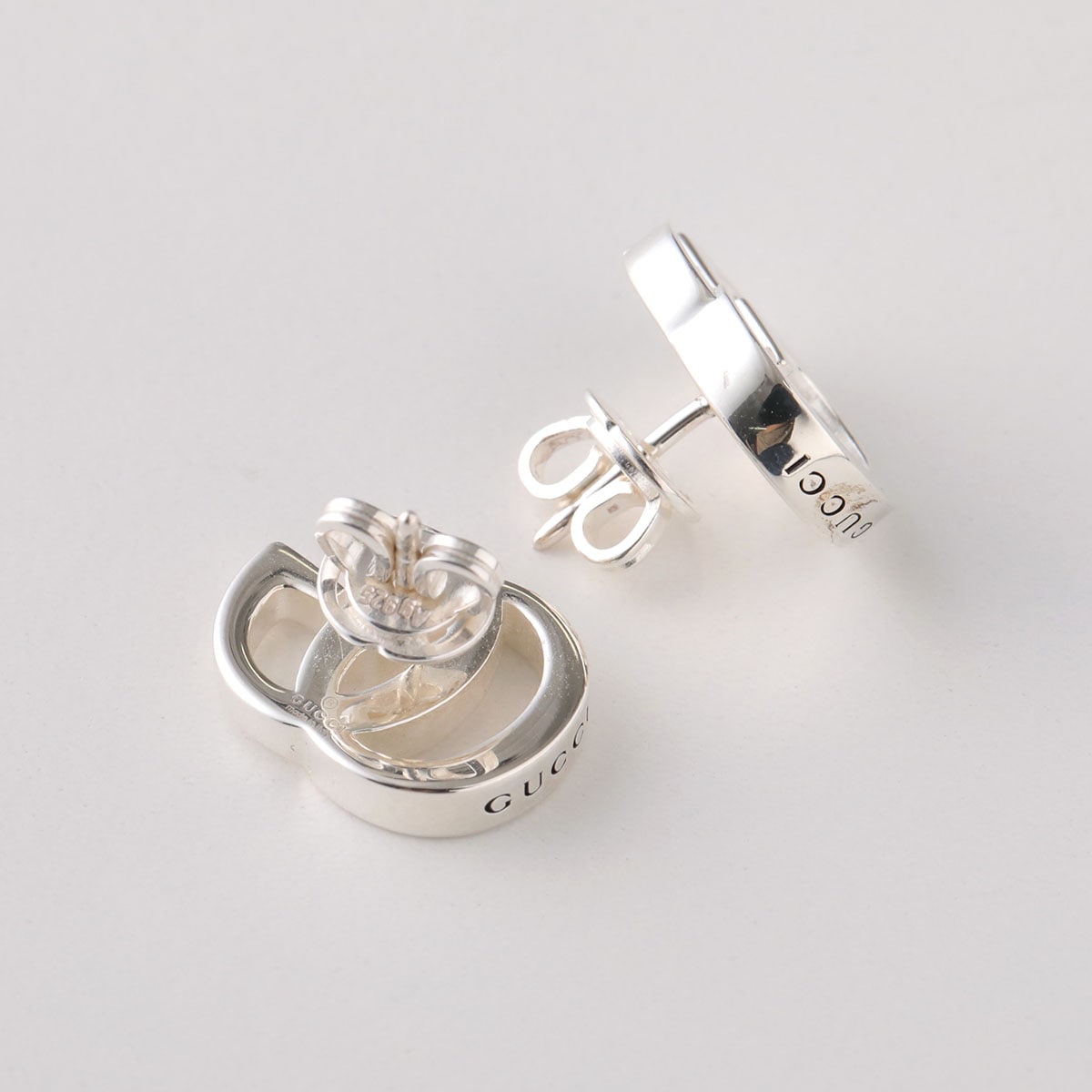 Qoo10] GUCCI グッチ ピアス GG MAR