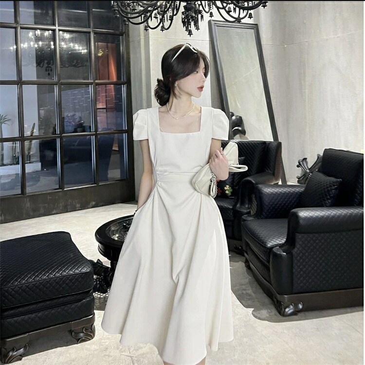 韓国ファッション ドレス 角襟ワンピース ギャザリング 半袖ワンピース 韓国ファッション ドレス 角襟ワンピース ギャザリング 半袖ワンピース