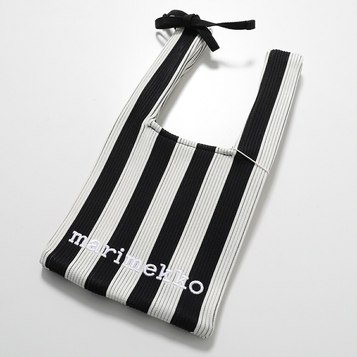 marimekko マリメッコ ハンドバッグ Knitted Mini Tote Merirosvo ニット ミニ トート メリロスヴォ 094144 レディース ストライプ ロゴ刺繍 鞄 カラー2色 marimekko マリメッコ ハンドバッグ Knitted Mini Tote Merirosvo ニット ミニ トート メリロスヴォ 094144 レディース ストライプ ロゴ刺繍 鞄 カラー2色