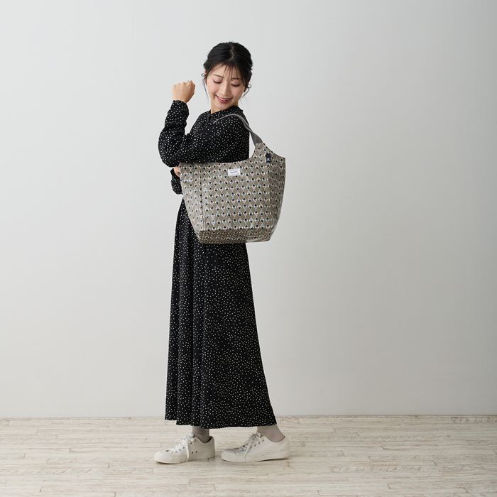 ルートート ラミネートバッグ ROOTOTE 1022 通販 トートバッグ トートバック 肩掛けバッグ 肩掛けカバン レディース 大きめ A4 通勤 通学 かわいい オシャレ おしゃれ 可愛い きれい mulan778.net