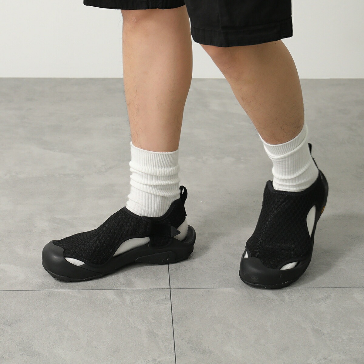 ROA ロア サンダル Arpy アルピー NBUW111 メンズ メッシュ ベルクロ vibram ビブラムソール ロア シューズ 靴 カラー2色 ROA ロア サンダル Arpy アルピー NBUW111 メンズ メッシュ ベルクロ vibram ビブラムソール ロア シューズ 靴 カラー2色