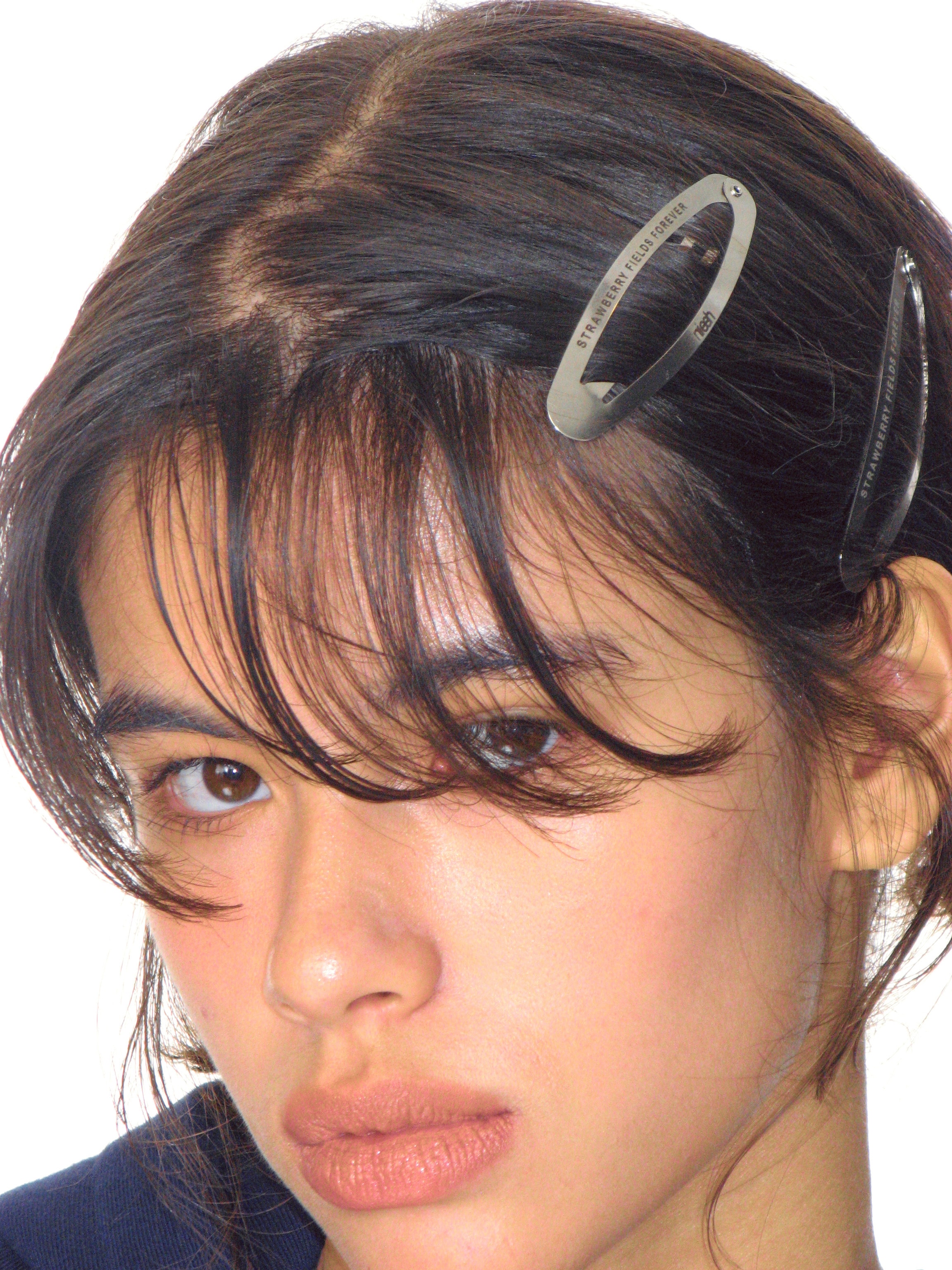 NIEEH CLIP HAIR PIN (2color) NIEEH CLIP HAIR PIN (2color)